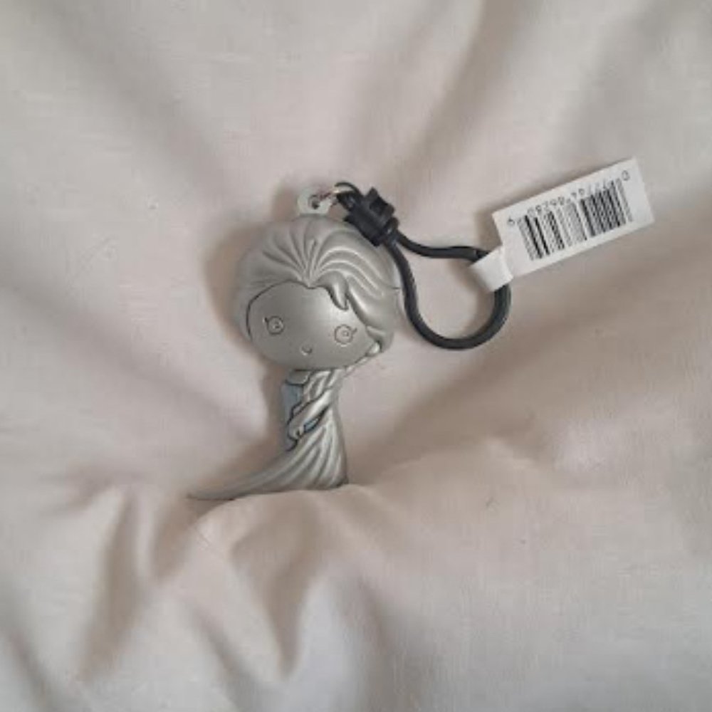 NEW Disney 100 FROZEN ELSA Series 2 Figural Bag Clip / Keychain
